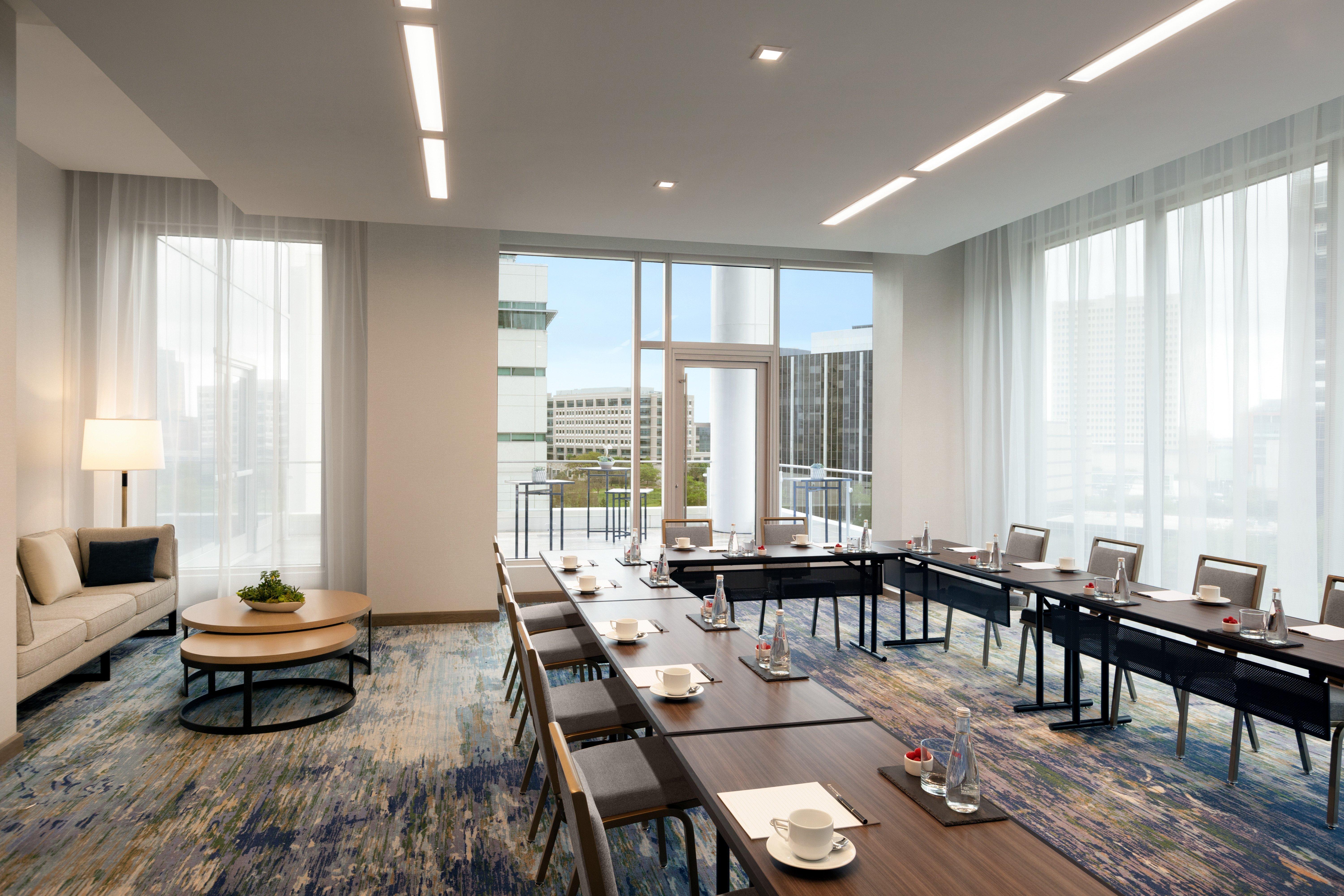 Hotel Intercontinental Houston By Ihg Exterior foto